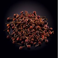 Poivre entier sauvage Voatsiperifery rouge de Madagascar Poivre rouge