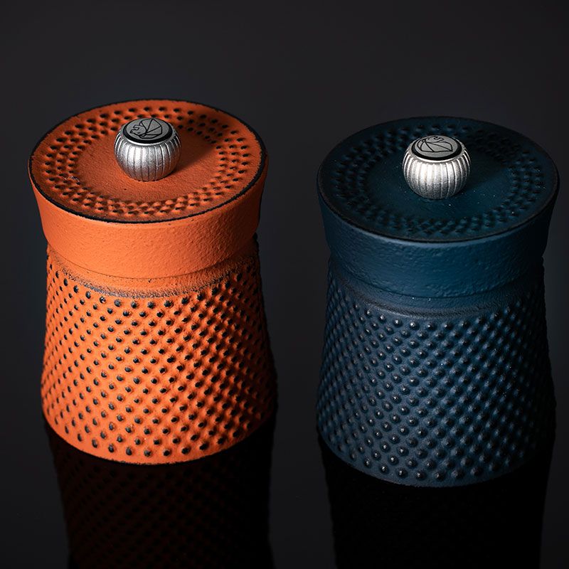 Manual Pepper Mill Peugeot BALI in Cast Iron Pepper mills Le Com...