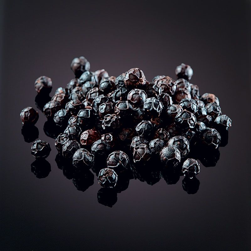Black Kampot PGI peppercorns